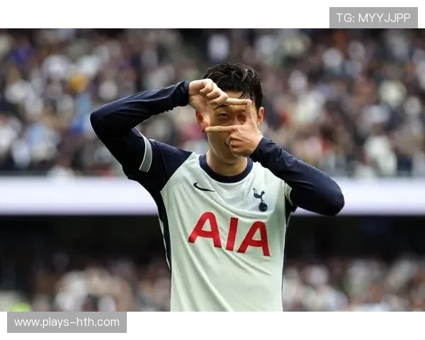 孙兴慜飞速前插制造冲击力，热刺瞬间掌控外线